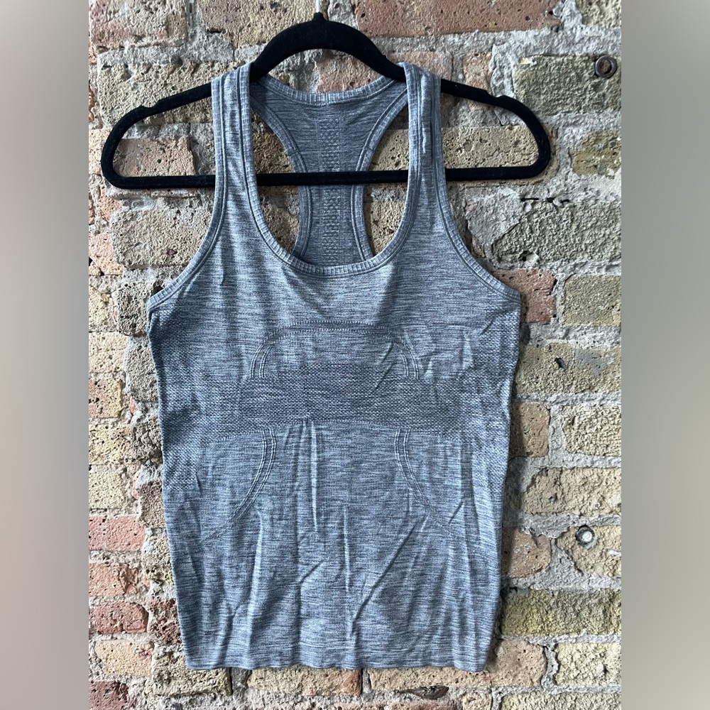 Lululemon Swiftly Tech Racerback Tank, Size 6